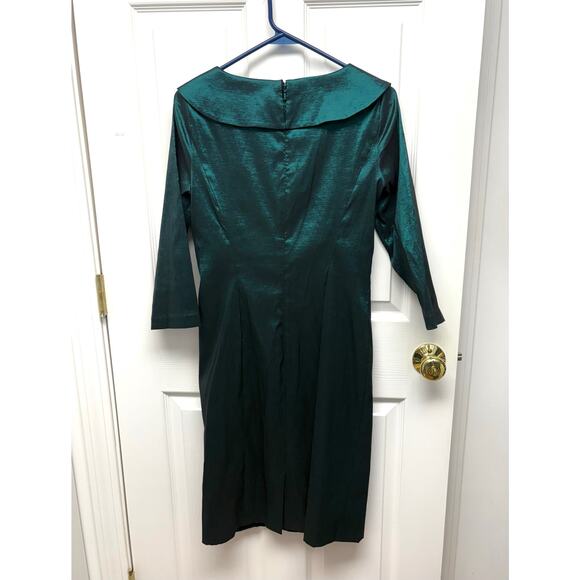 Alex Evenings Green Taffeta Cocktail Dress, V Neck, Ruched Waist, Size 8 - Picture 7 of 8